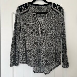 Lucky Brand Monochrome Patterned Blouse